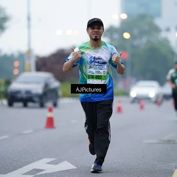 Runner Photo 7338864
