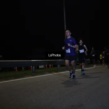 Runner Photo 7338865