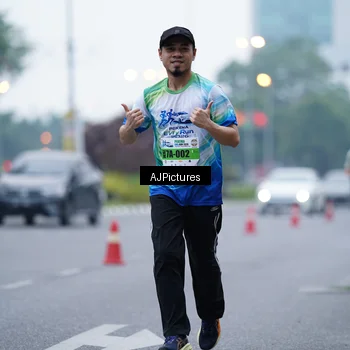 Runner Photo 7338872