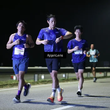 Runner Photo 7338877