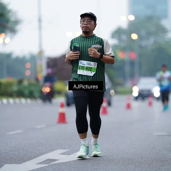 Runner Photo 7338879