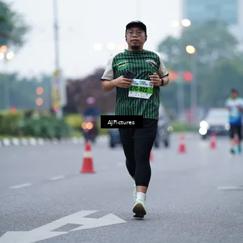 Runner Photo 7338888