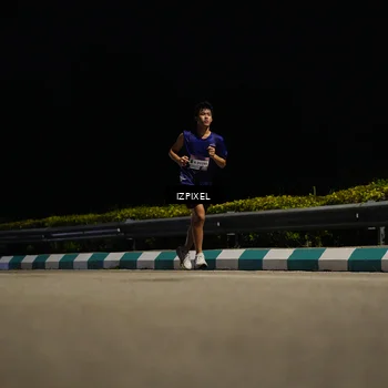 Runner Photo 7338891