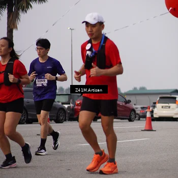 Runner Photo 7338894