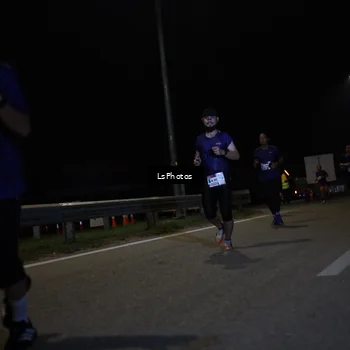 Runner Photo 7338897