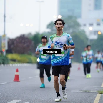 Runner Photo 7338904