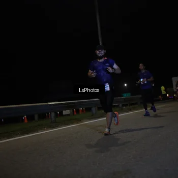 Runner Photo 7338911