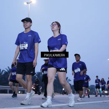 Runner Photo 7338921
