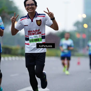 Runner Photo 7338929