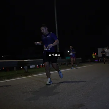 Runner Photo 7338938