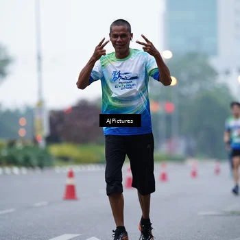 Runner Photo 7338956