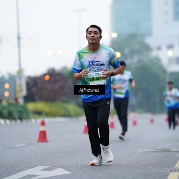 Runner Photo 7339019