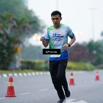 Runner Photo 7339039