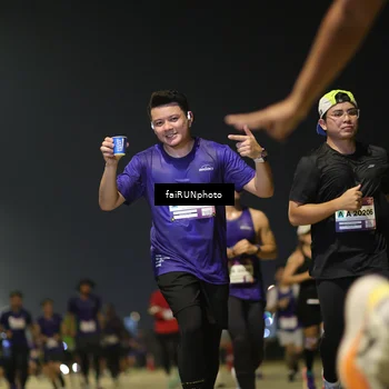 Runner Photo 7339044