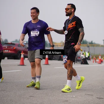Runner Photo 7339060