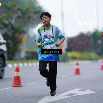 Runner Photo 7339063