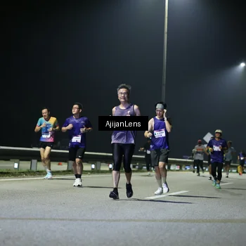 Runner Photo 7339064