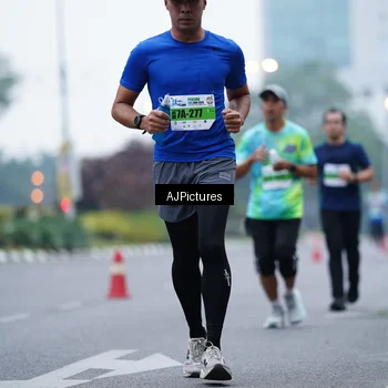 Runner Photo 7339076