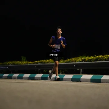 Runner Photo 7339096