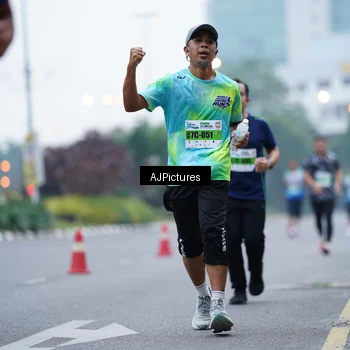 Runner Photo 7339108