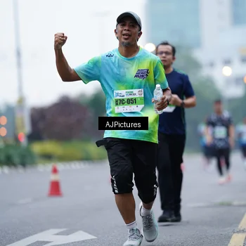 Runner Photo 7339111