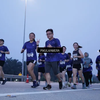 Runner Photo 7339138