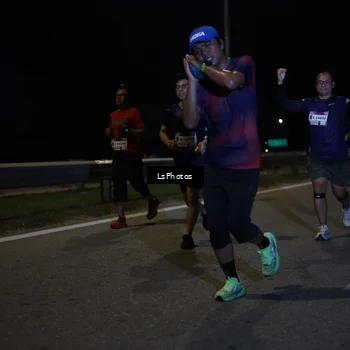Runner Photo 7339158
