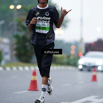 Runner Photo 7339169