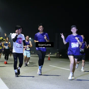 Runner Photo 7339184