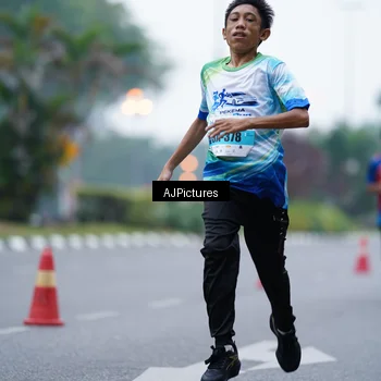 Runner Photo 7339186