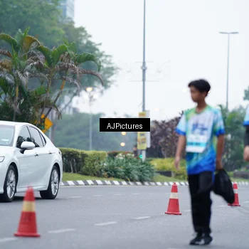 Runner Photo 7339201