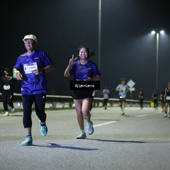 Runner Photo 7339203