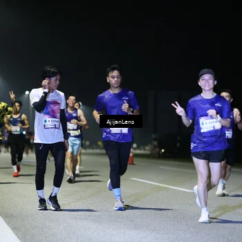 Runner Photo 7339204