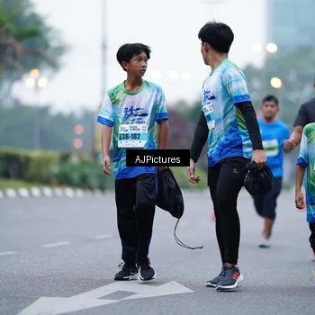 Runner Photo 7339219