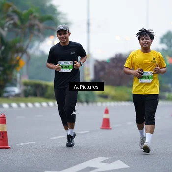 Runner Photo 7339235