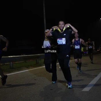 Runner Photo 7339240