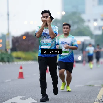 Runner Photo 7339246