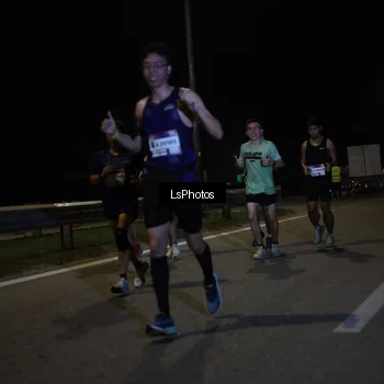 Runner Photo 7339251