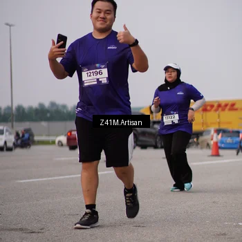 Runner Photo 7339295