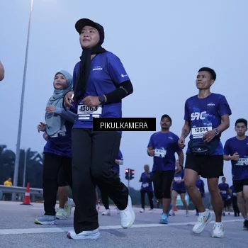 Runner Photo 7339314