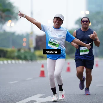 Runner Photo 7339318