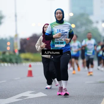 Runner Photo 7339408