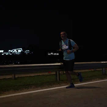 Runner Photo 7339420
