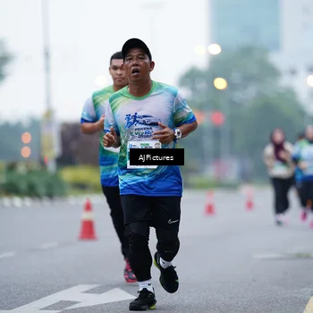 Runner Photo 7339422