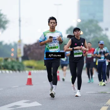 Runner Photo 7339430