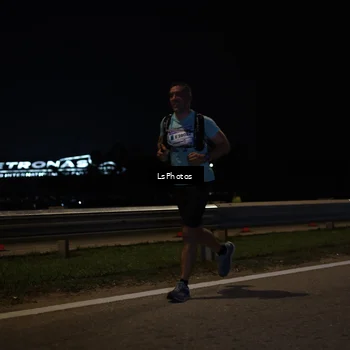 Runner Photo 7339431