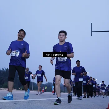 Runner Photo 7339447