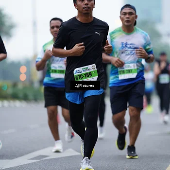 Runner Photo 7339448