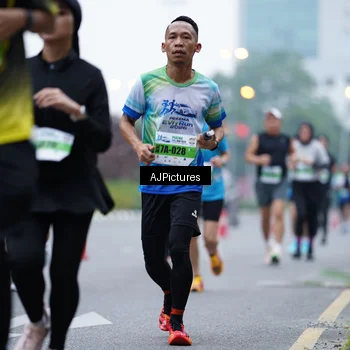 Runner Photo 7339455