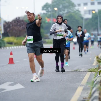 Runner Photo 7339471